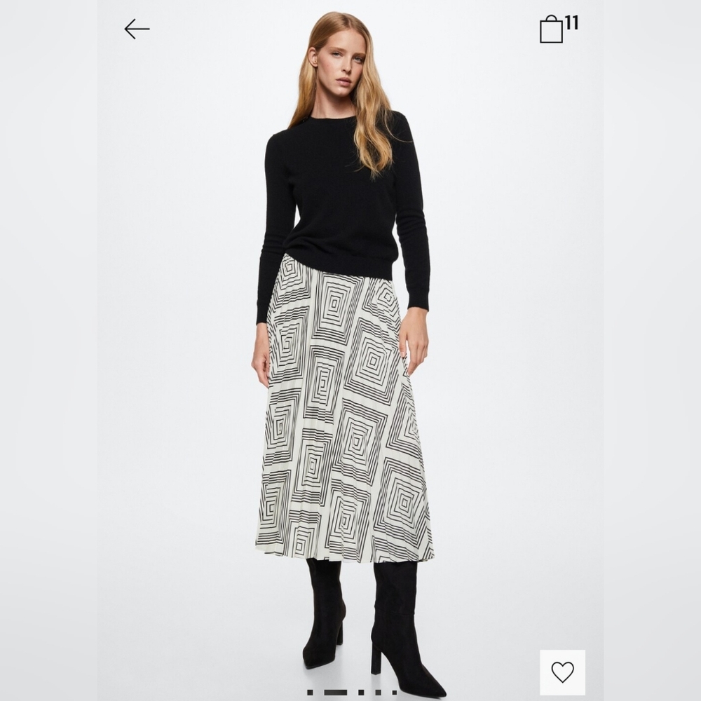 NWT Mango Black and White Geometric Skirt- Sz S
